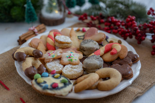 istock Christmas Cookies 1194616939