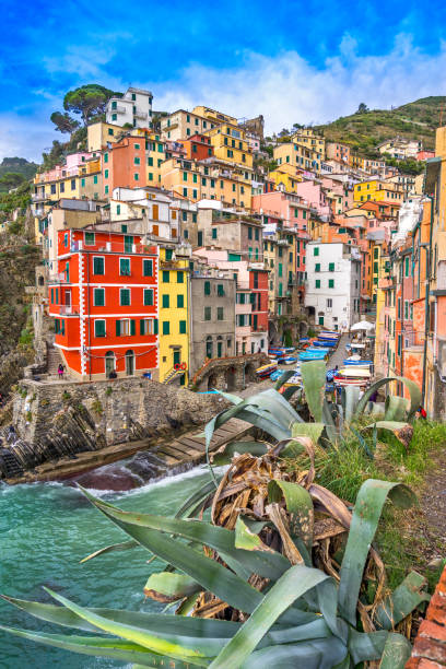 istock Cinque Terre, Italy 1194684314