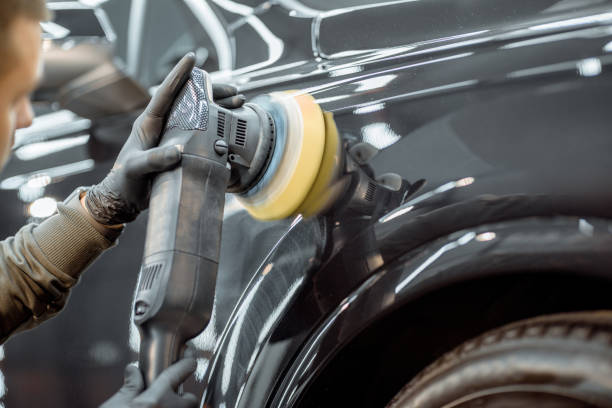 istock Professional vehicle body polishing 1194687855