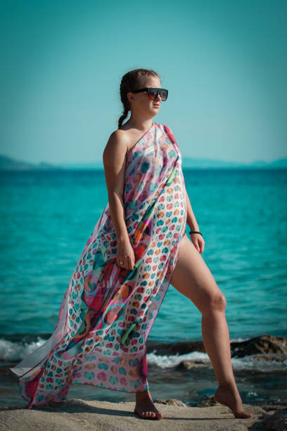 istock Summer girl 1194695592