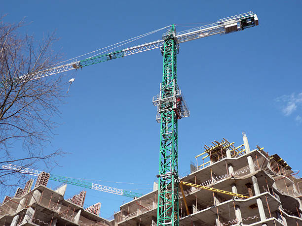Simple Rising Platform 170+ Two High Rise Platform Stock Photos, Pictures & Royalty-Free ...