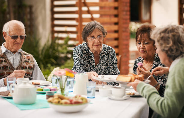 istock Can I try some of that cake please? 1194706194