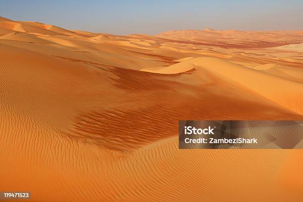 Cuarto Vacío Dunes Foto de stock y más banco de imágenes de Abstracto - Abstracto, Aire libre, Aislado
