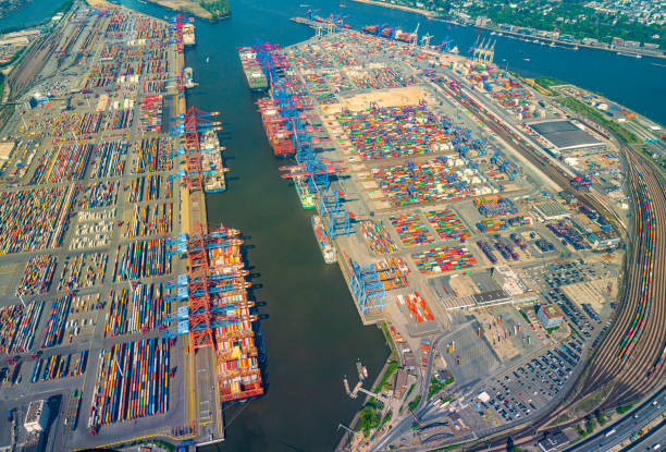istock Port from the air 1194727377