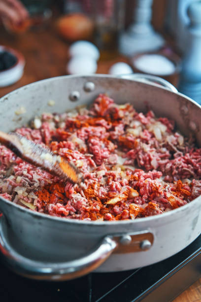 istock Preparing Argentinean Empanadas with Meat and Vegetables 1194730522