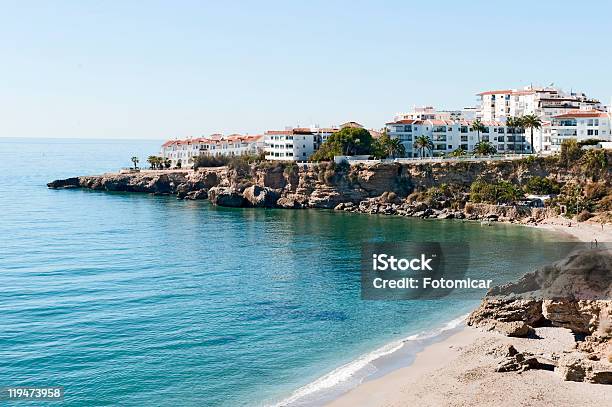 Nerja Costa Guardando Sud - Fotografie stock e altre immagini di Costa - Caratteristica costiera - Costa - Caratteristica costiera, Nerja, Acqua