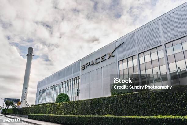 Spacex Headquarters Stock Photo - Download Image Now - SpaceX, Space Travel Vehicle, Launch Event