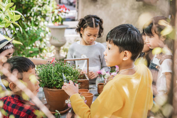 istock Childhood student and friends learning in the school 1194777588