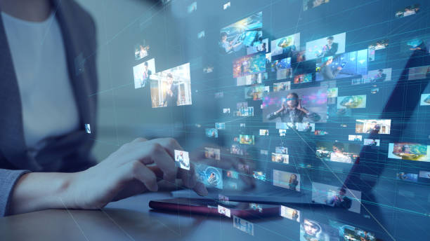 konsep layanan jejaring sosial. streaming video. perpustakaan video. - streaming langsung foto potret stok, foto, & gambar bebas royalti