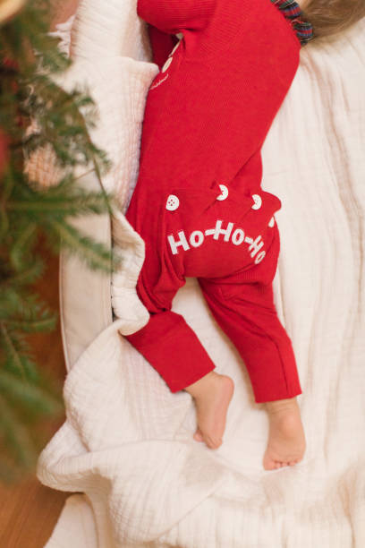 istock Baby Christmas Toes 1194796336