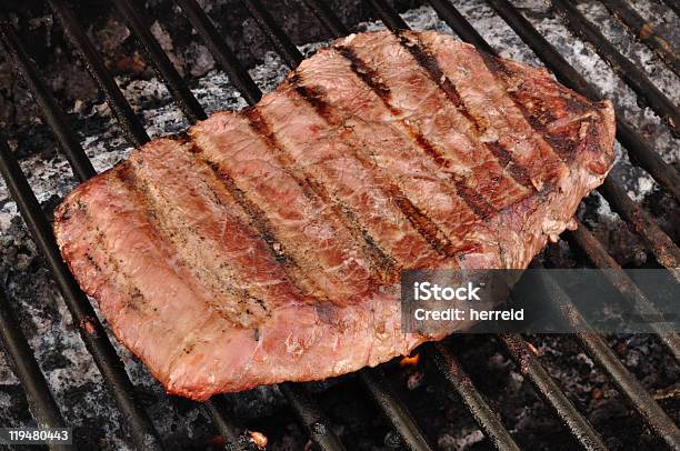 Foto de Carne De Lombo Topo De Lombo De Carne No Grill e mais fotos de stock de Bife - Bife, Calor, Carne