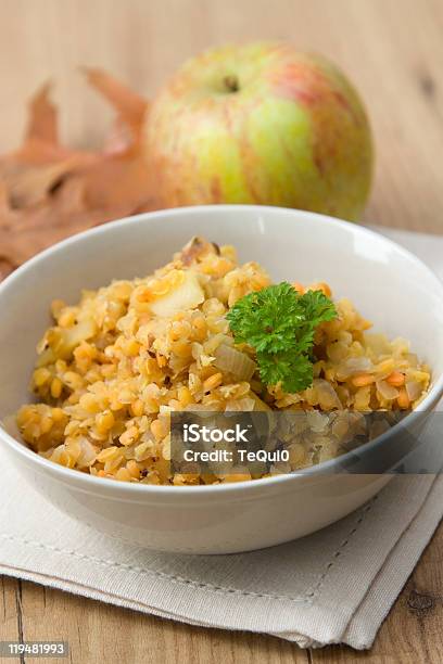 Lentilhas Dal - Fotografias de stock e mais imagens de Alimentação Saudável - Alimentação Saudável, Cebola, Comida