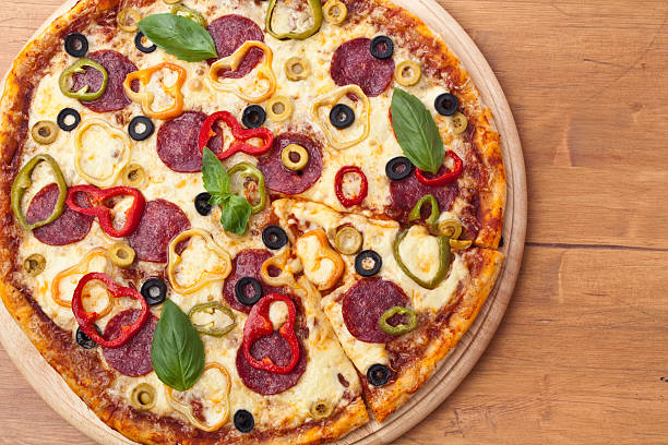 istock salami and vegetable pizza 119483708