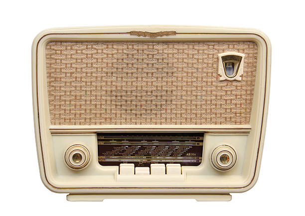 istock vintage radio 119483709