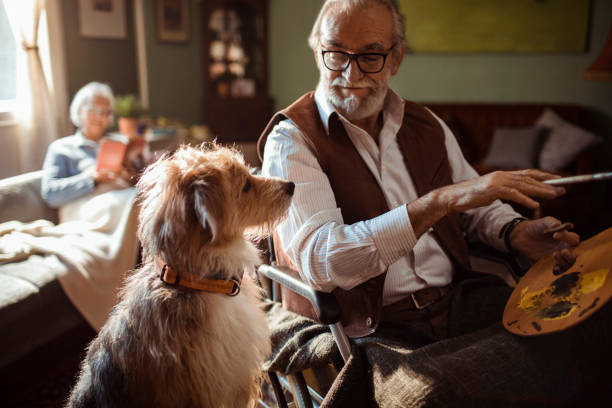 istock Senior Couple Painting 1194849986
