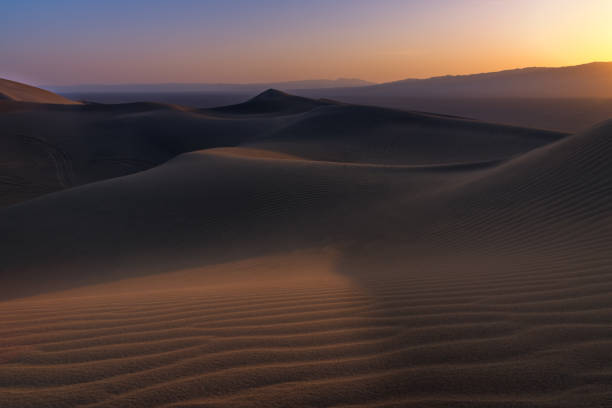 istock sunrise in the lut desert 1194866902