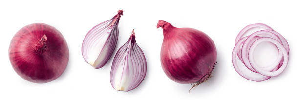 fresh whole and sliced red onion - peeled juicy food ripe imagens e fotografias de stock