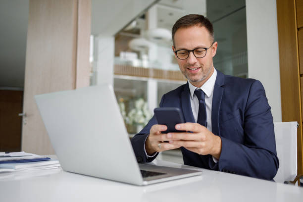 istock Enhancing his entrepreneurial ambition with the right tools 1194888415