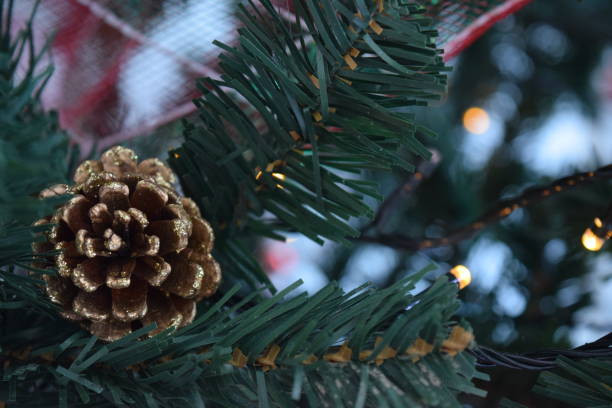 istock Christmas lights and garlands 1194905388