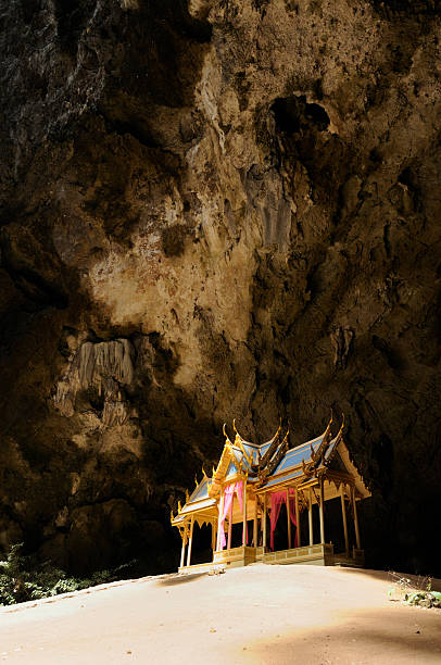 istock Royal mansions stand, Thailand VERTICAL 119491877