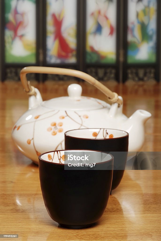 asian dwie szklanki i Dzbanek do herbaty - Zbiór zdjęć royalty-free (Bez ludzi)