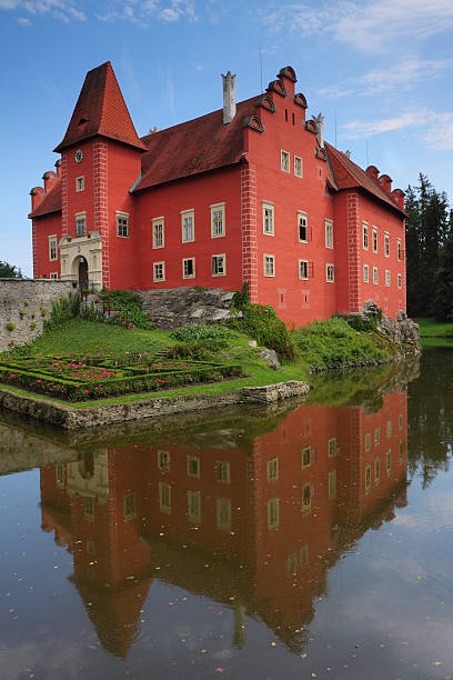 istock castle Červená lhota 119493786