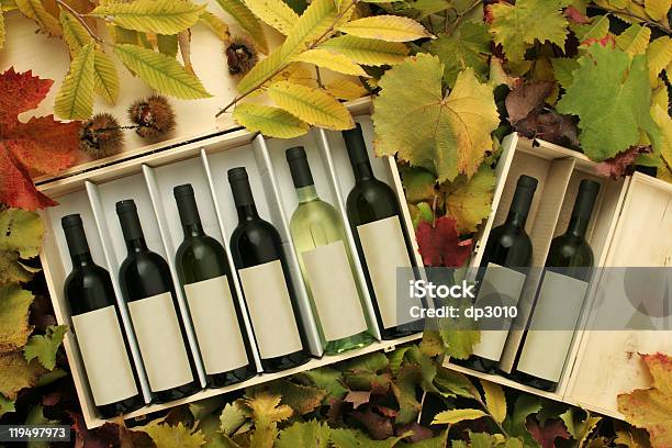 Foto de Dois Caixas De Presente De Vinho e mais fotos de stock de Caixa - Recipiente - Caixa - Recipiente, Vinho, Engradado