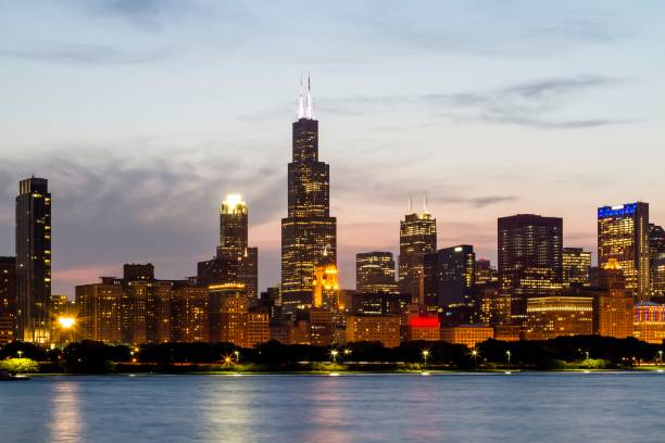 istock Beautiful Chicago skyline at evening, USA 1195006048