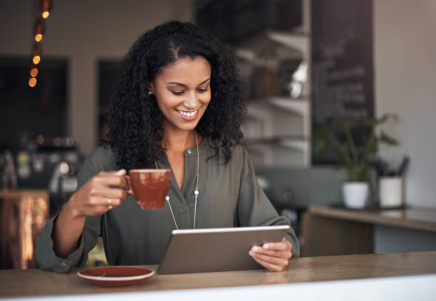 istock Catching up with her favourite sites 1195034603