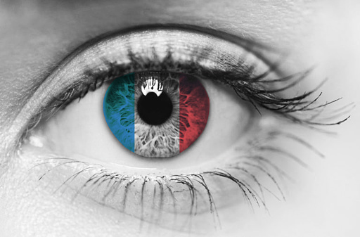 eye and france flag