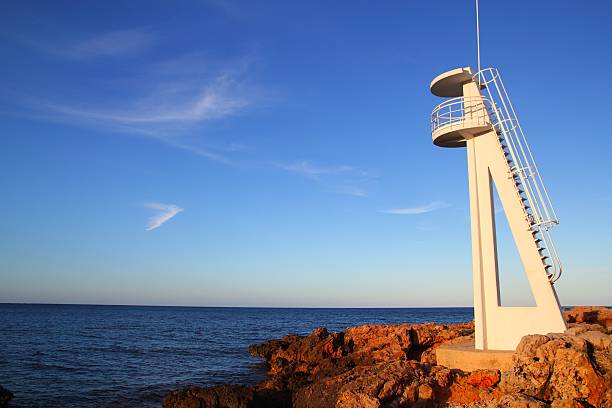 istock Baywatch white lookout tower in Mediterranean 119506100