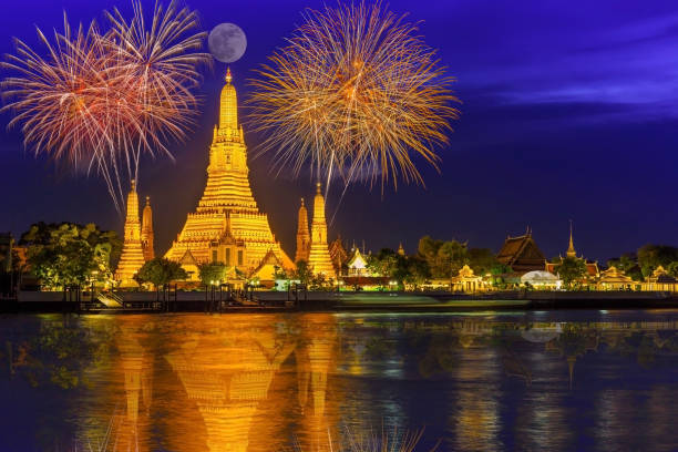 istock Temple of dawn (wat arun) Wat arun under new year celebration time 1195086232