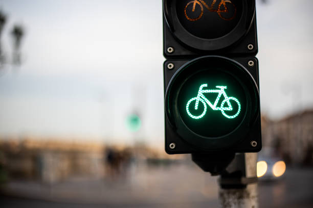 istock Bicycle traffic signal, green light 1195105159