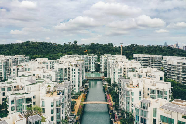 istock Luxury homes in Singapore seen from above 1195166173