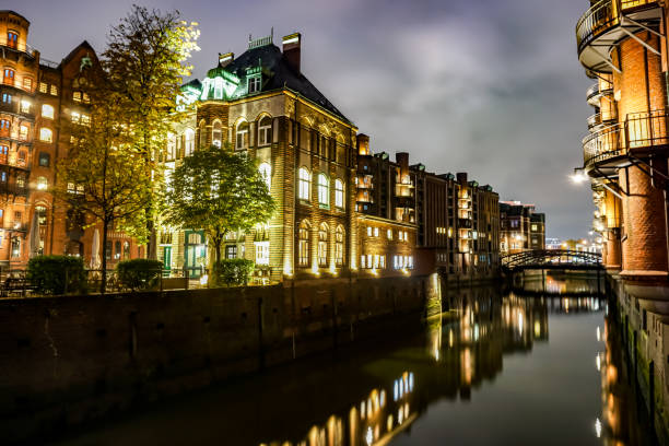 istock Hamburg Warehouse District North Germany 1195186088