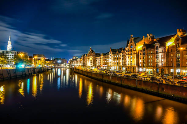 istock Hamburg Warehouse District North Germany 1195189818