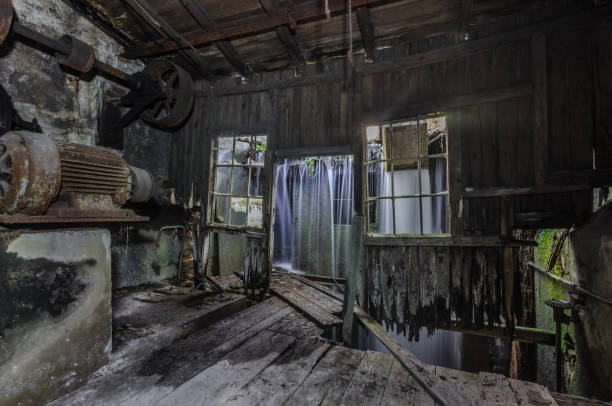 istock Wooden room with waterfall in an foundry 1195191990