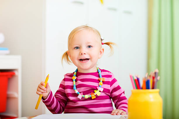istock Toddler girl drawing 119519459