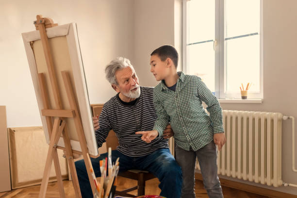 istock We love painting 1195276183
