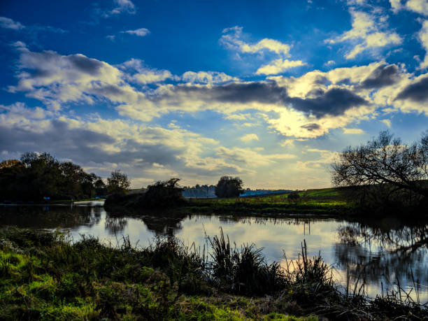 istock River Avon Nr. Stratford upon avon Warwickshire England UK 1195360990