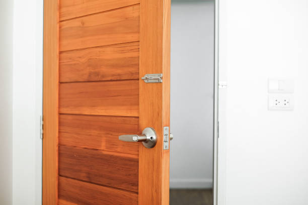 istock New home cleaning Household and spring-cleanig concept 1195364807