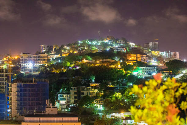 nocny widok na port moresby, papua-nowa gwinea - papua new guinea zdjęcia i obrazy z banku zdjęć