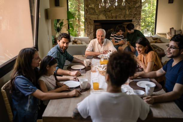 istock Latin family having breakfast 1195400982