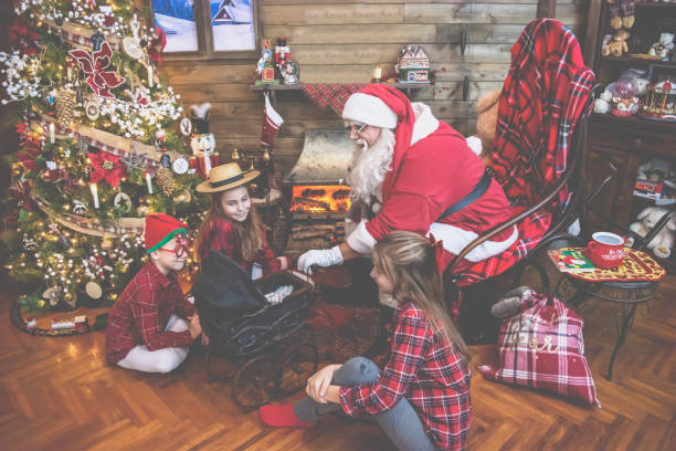 istock Real Santa in my home 1195419729