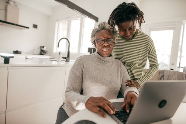 istock Home care for senior women 1195433748