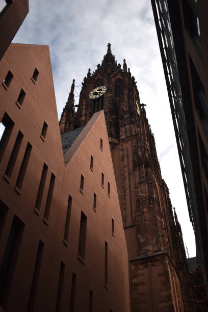 istock Frankfurt cathedral looms above modern buildings 1195449992
