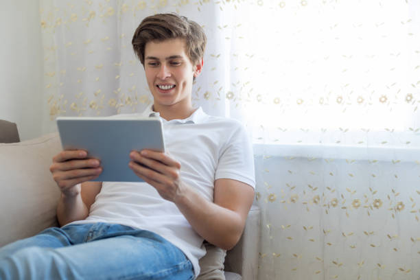 istock Catching up on my favorite weekly shows 1195454685