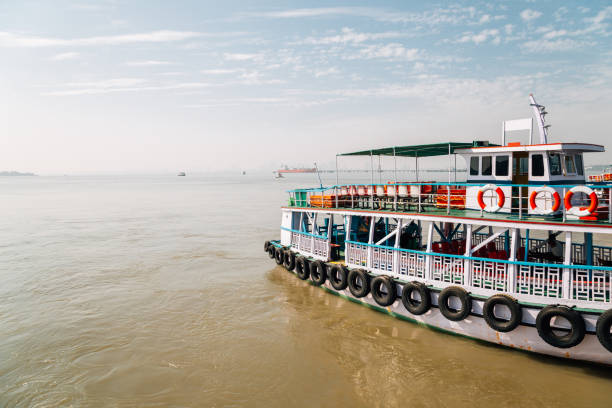 istock Elephanta island harbor in Mumbai, India 1195492964