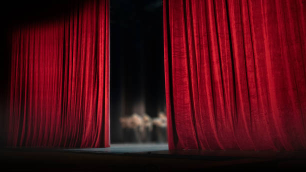 cortina vermelha - curtain velvet red stage - fotografias e filmes do acervo