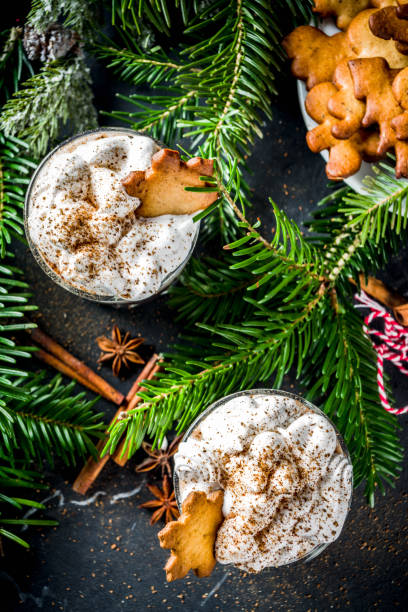 istock Christmas gingerbread hot chocolate 1195581859